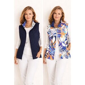 Chicos Zenergy Vest Womens 1 M Navy Reversible Tropical Quilted Full Zip Pockets